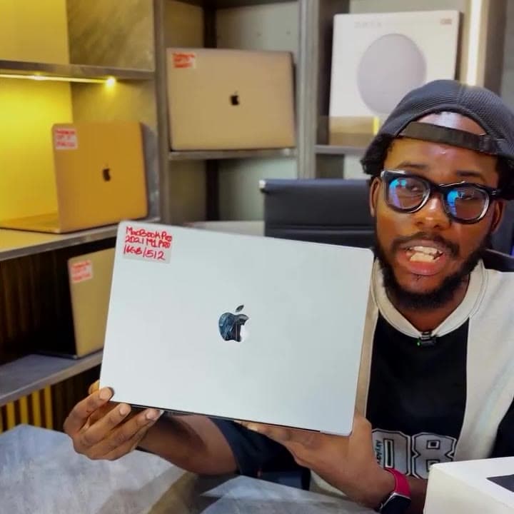 MacBook Pro 14" (2021) M1 Pro